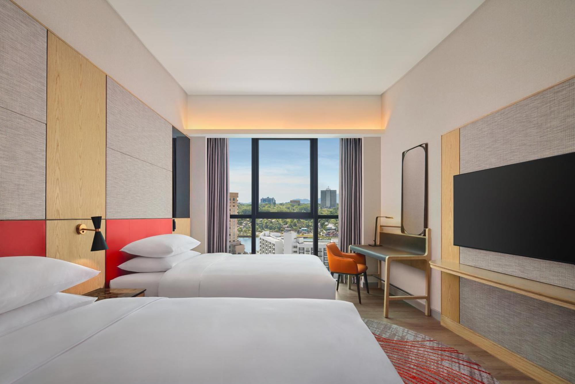Sheraton Kuching Hotel エクステリア 写真